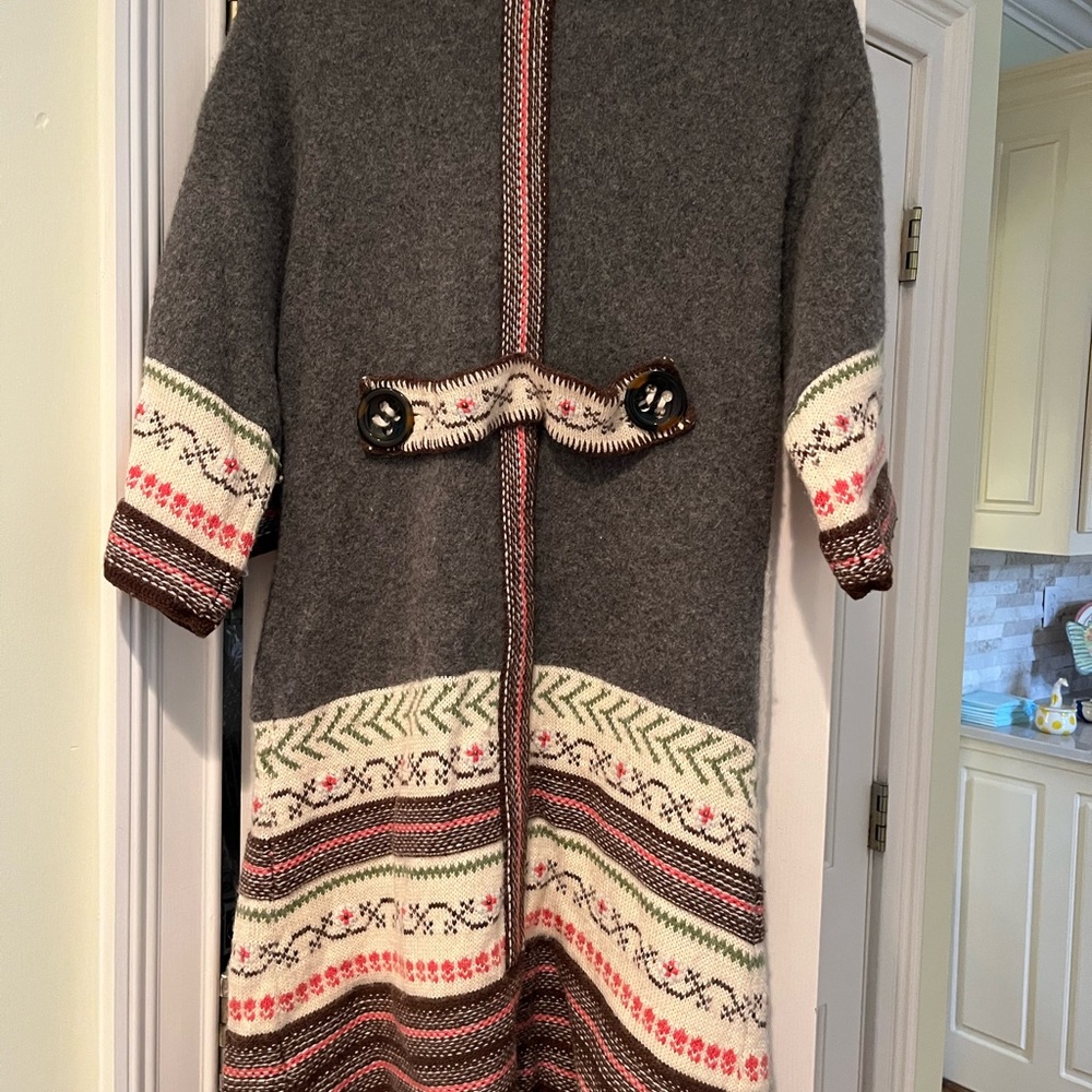 Sleeping On Snow sweater coat - Picture 5 of 7